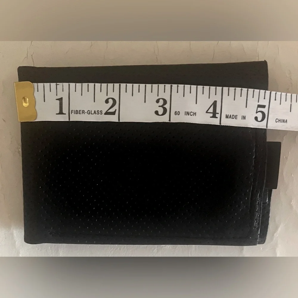 Accessories De Bonne Compagnie Leather Foldable Wallet